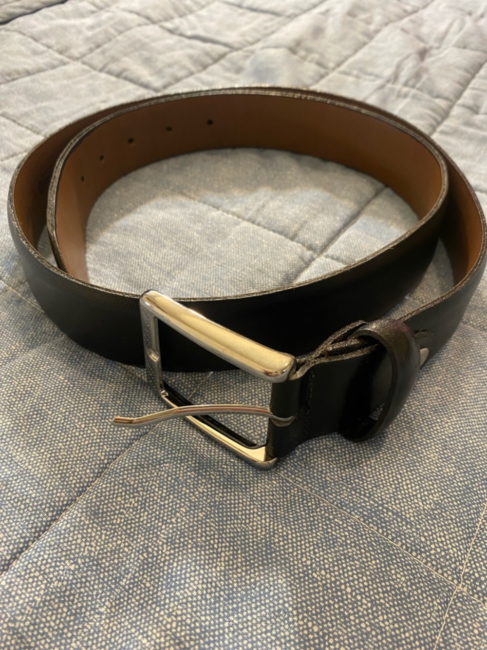 NWOT Bench Craft Classic Black Leather Men’s Belt with Silver Buckle